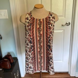 Boutique style tank - floral